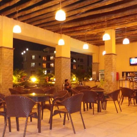 Hotel Sapphire Dar-es-Salaam Eksteriør bilde